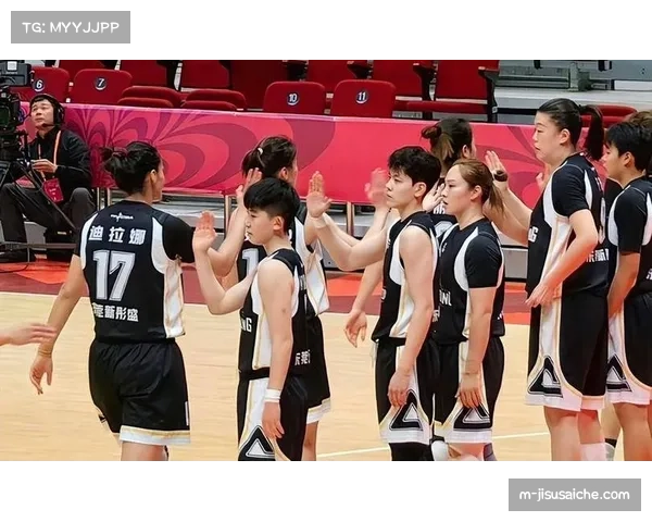 内蒙古女篮布朗21+12 攻防两端展现内线统治力 内蒙古女篮布朗21+12 攻防两端展现内线统治力